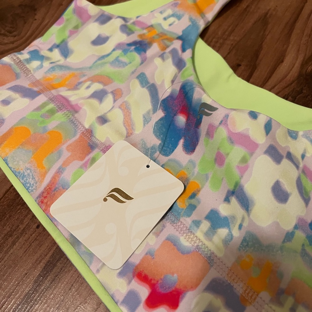 FABLETICS | XS | REVERSIBLE | GREEN | 3D FLORAL